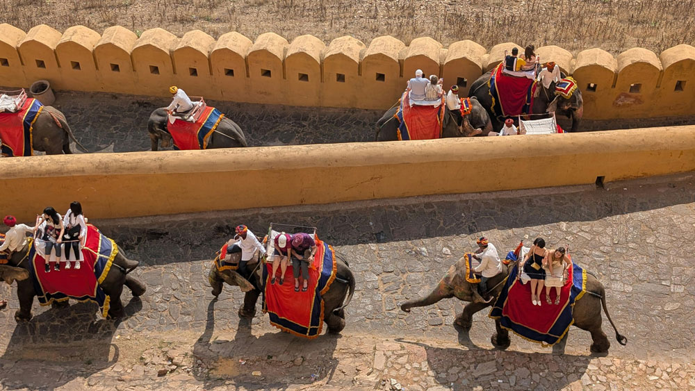 Golden Triangle Tour Packages 2026 – Delhi, Agra & Jaipur Travel Guide